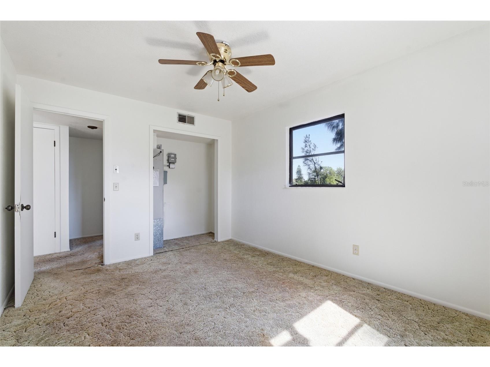 8221 Riverside Dr Ne Saint Petersburg FL 33702 TB8499590 image10