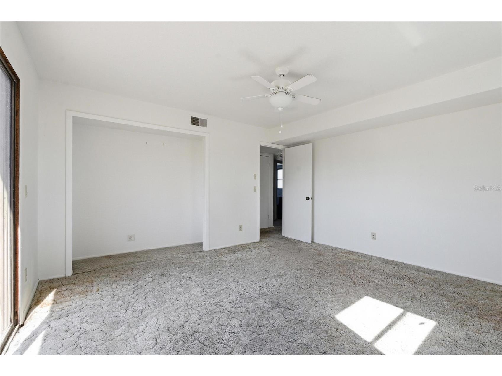 8221 Riverside Dr Ne Saint Petersburg FL 33702 TB8499590 image15