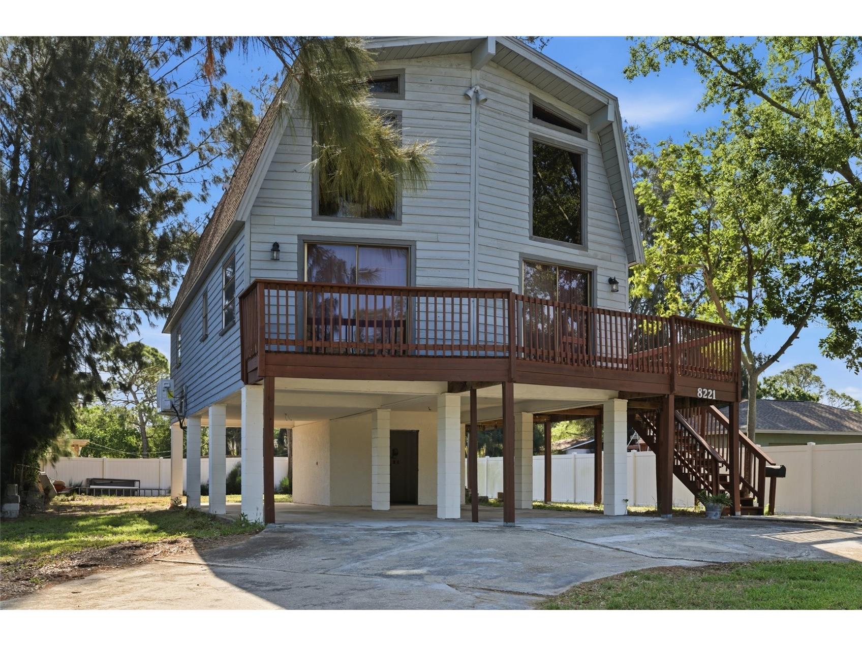 8221 Riverside Dr Ne Saint Petersburg FL 33702 TB8499590 image2