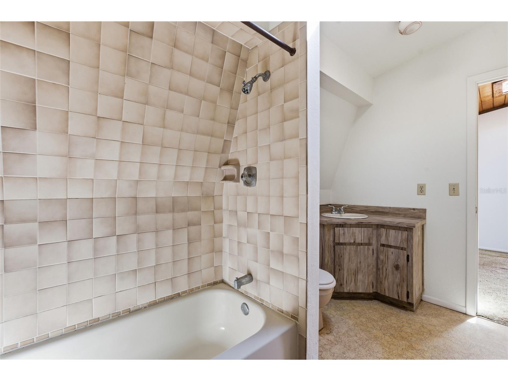 8221 Riverside Dr Ne Saint Petersburg FL 33702 TB8499590 image26