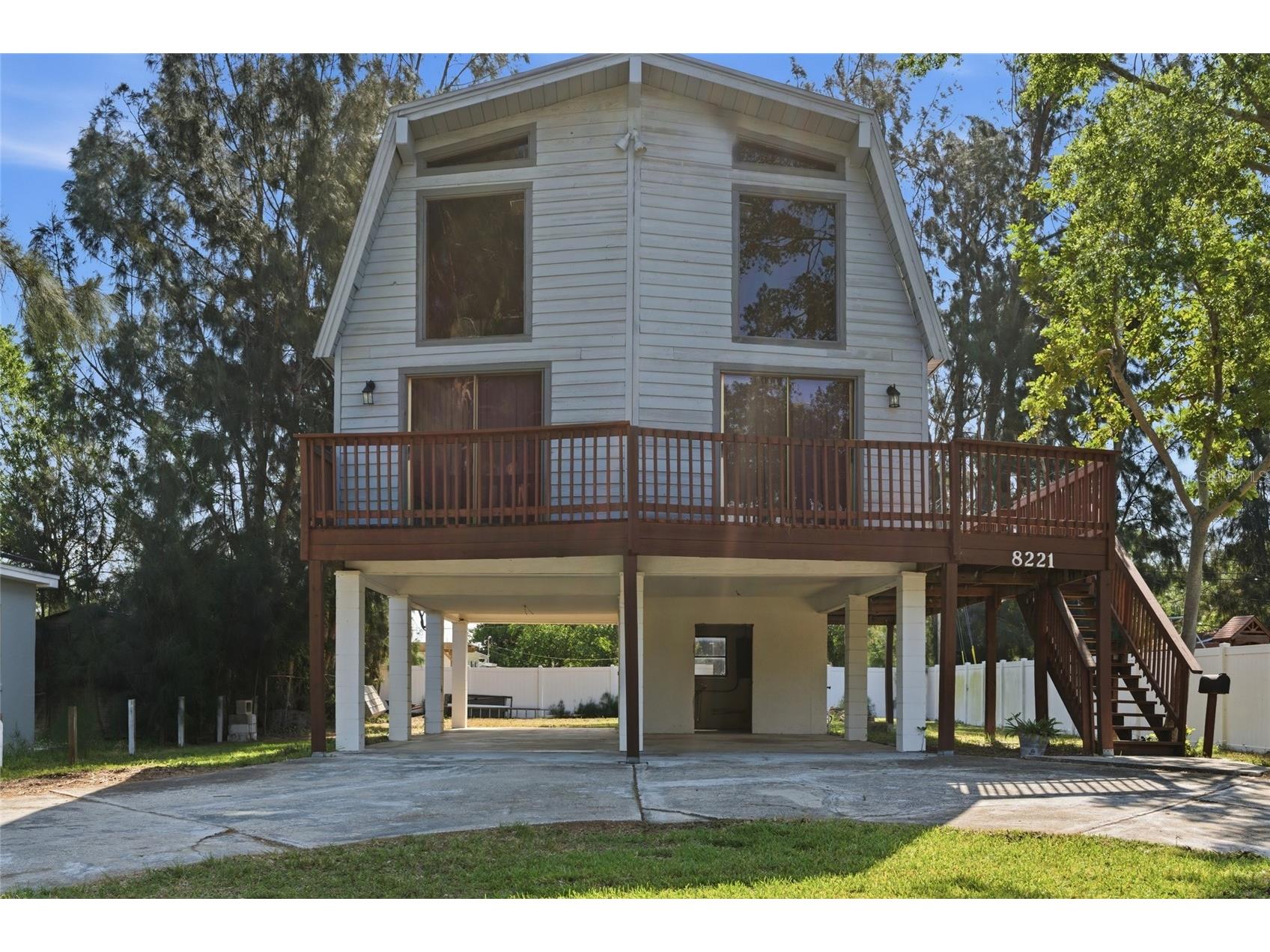 8221 Riverside Dr Ne Saint Petersburg FL 33702 TB8499590 image3