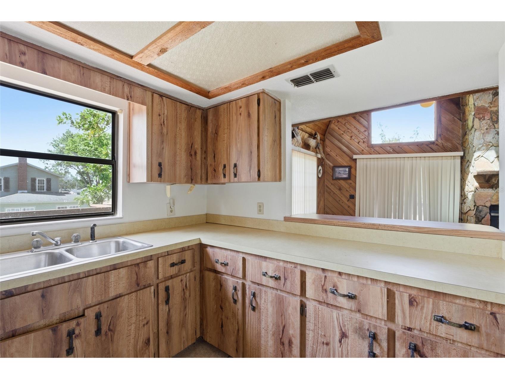 8221 Riverside Dr Ne Saint Petersburg FL 33702 TB8499590 image34