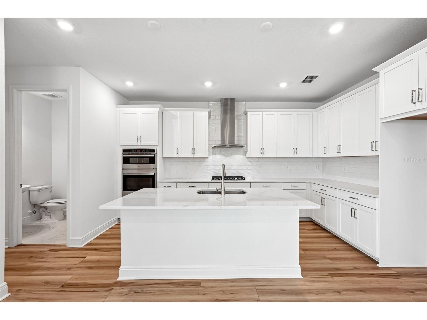8221 Seaflower Parkway Bradenton FL 34210 R4910929 image2