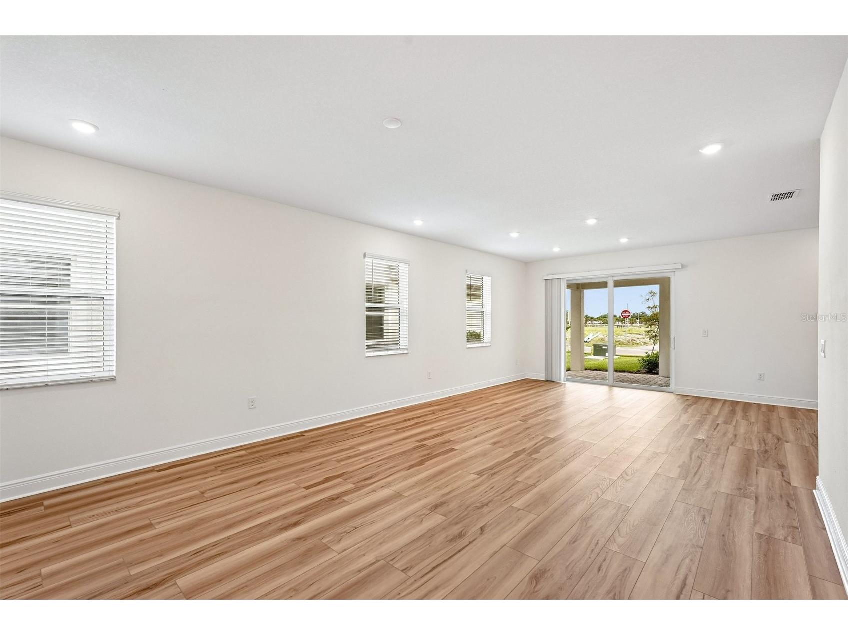 8221 Seaflower Parkway Bradenton FL 34210 R4910929 image7