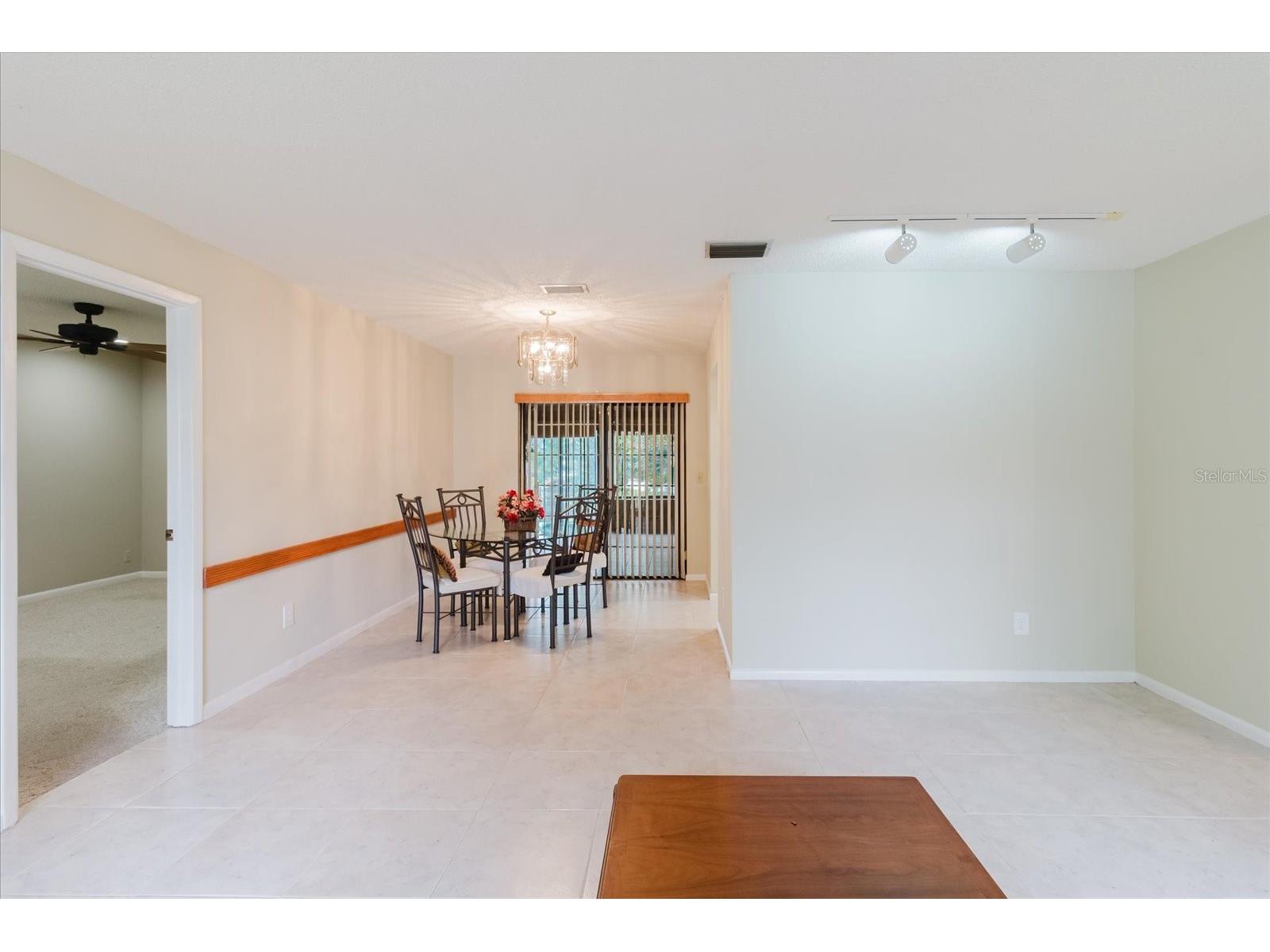 8222 La Serena Drive Tampa FL 33614 TB8484918 image19