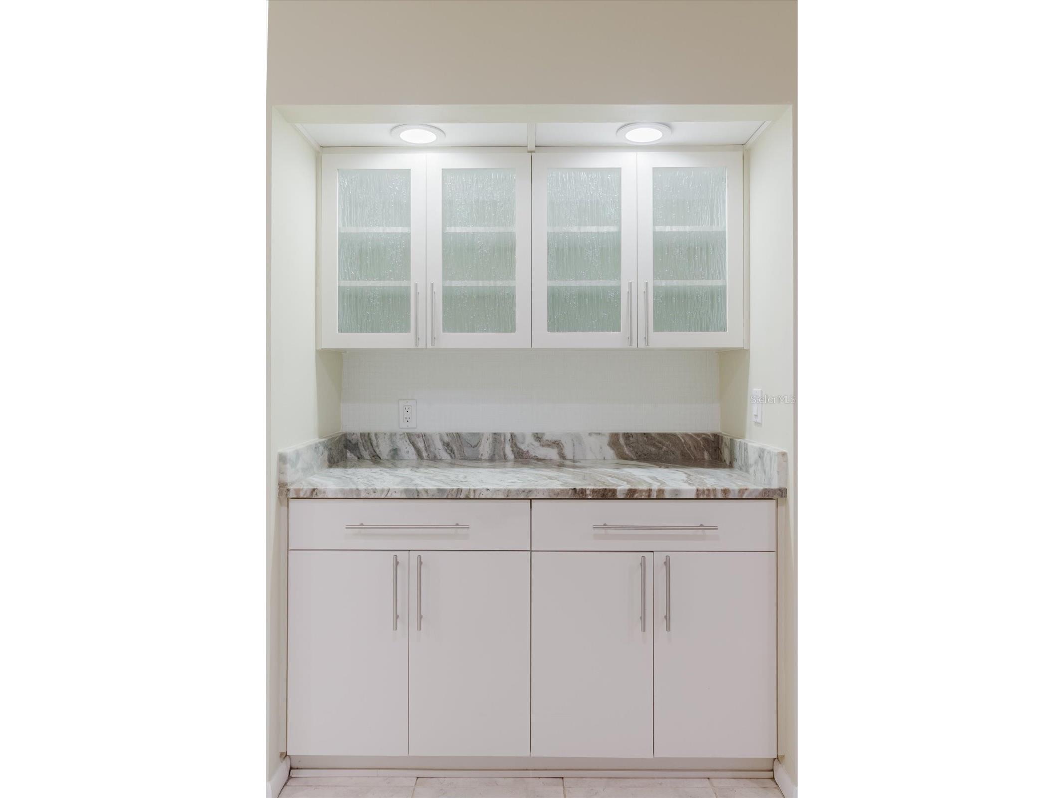 8222 La Serena Drive Tampa FL 33614 TB8484918 image36