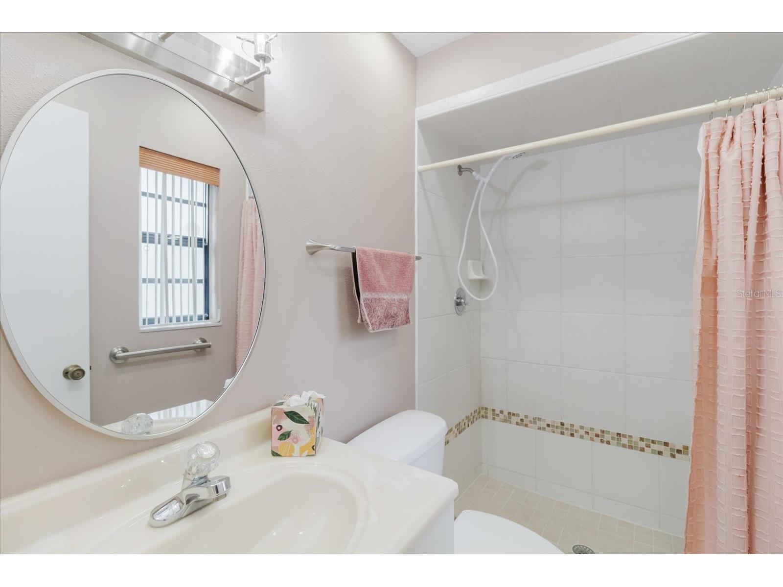 8222 La Serena Drive Tampa FL 33614 TB8484918 image45