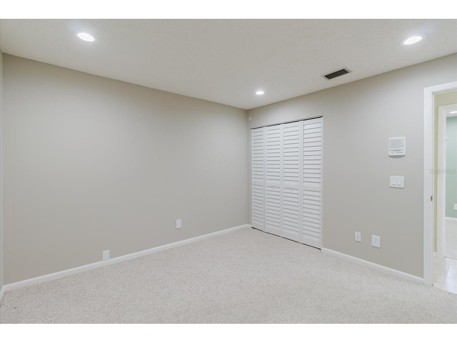 8222 La Serena Drive Tampa FL 33614 TB8484918 image54