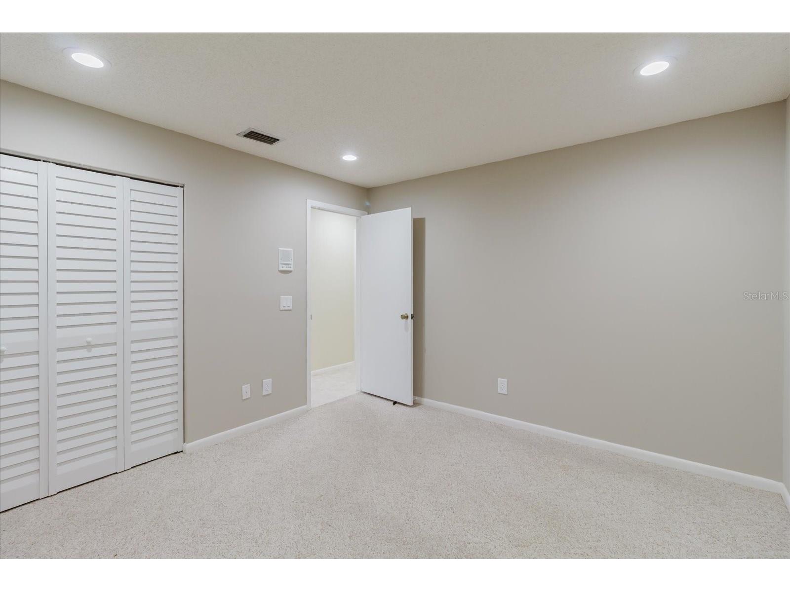 8222 La Serena Drive Tampa FL 33614 TB8484918 image55