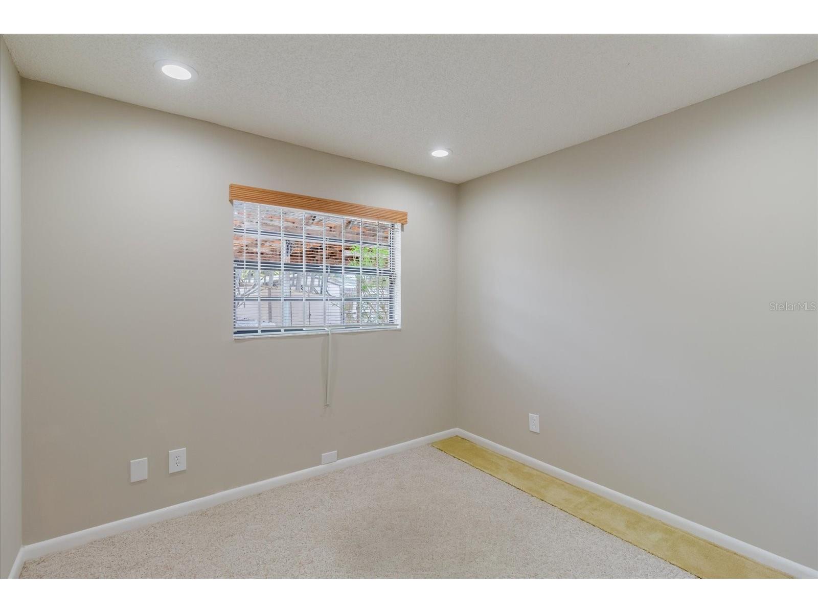 8222 La Serena Drive Tampa FL 33614 TB8484918 image57