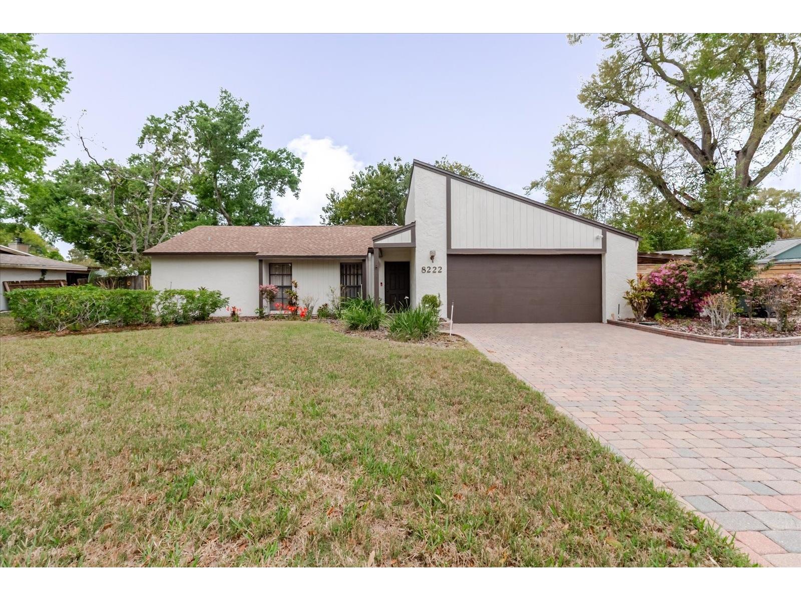 8222 La Serena Drive Tampa FL 33614 TB8484918 image6