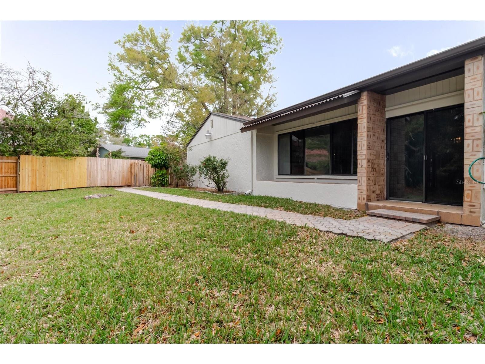 8222 La Serena Drive Tampa FL 33614 TB8484918 image70