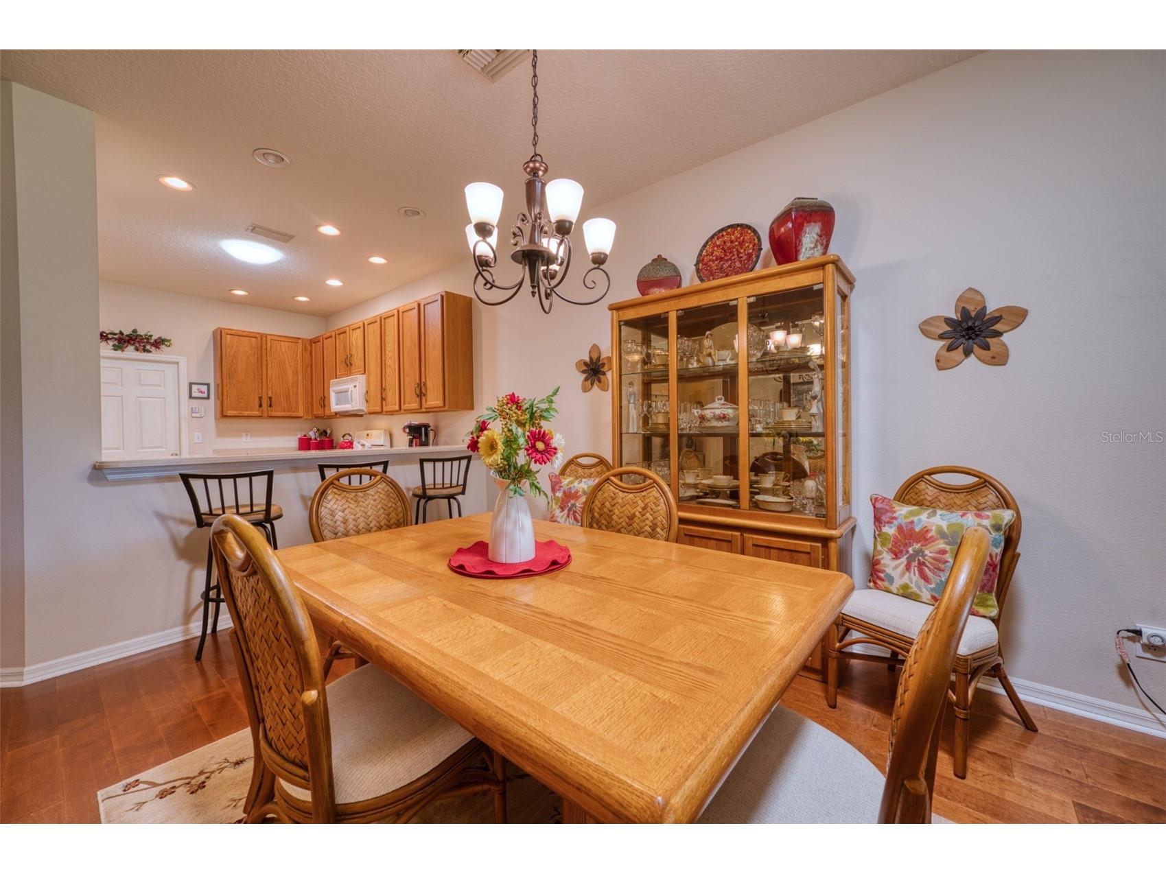 8223 Simpson Falls Court Sarasota FL 34243 A4691459 image13
