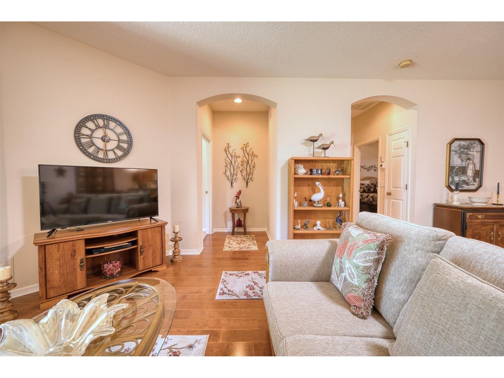 8223 Simpson Falls Court Sarasota FL 34243 A4691459 image15