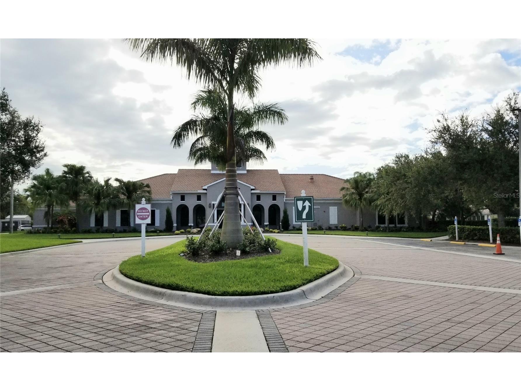8223 Simpson Falls Court Sarasota FL 34243 A4691459 image32