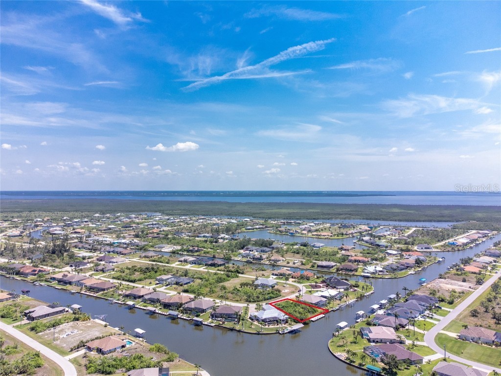 8224 Antwerp Circle Port Charlotte FL 33981 D6130640 image1