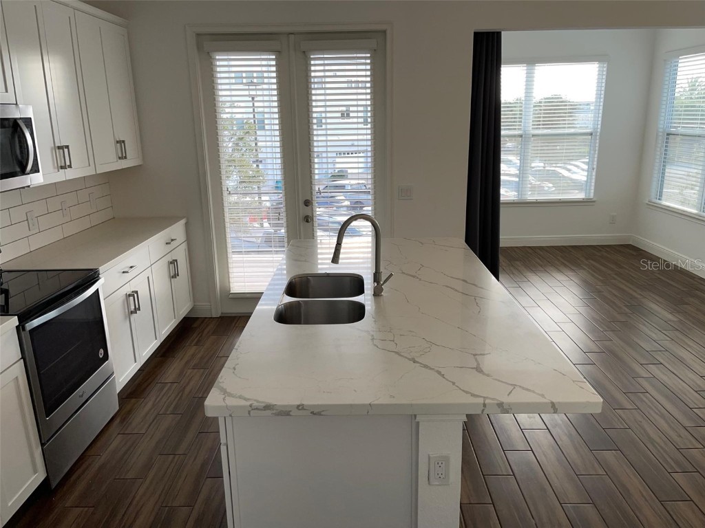 8224 Elion Street Orlando FL 32827 O6357916 image13