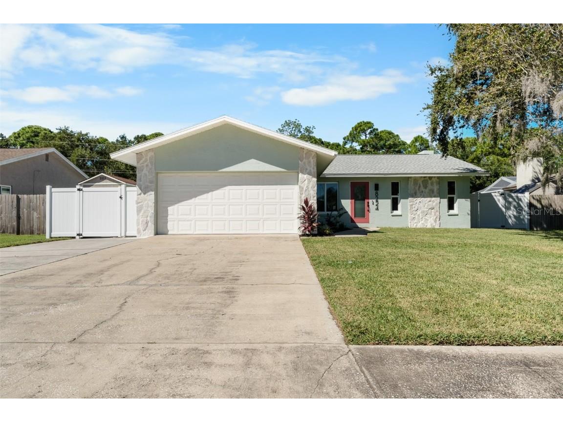 8224 Parkwood Boulevard Seminole FL 33777 TB8435366 image1