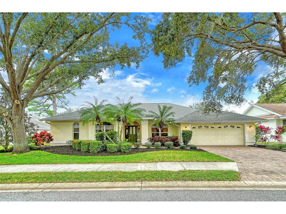 8224 Shadow Pine Way Sarasota FL 34238 A4595154 image1