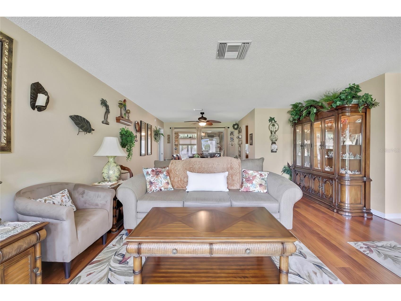 8224 Sugarbush Drive Spring Hill FL 34606 TB8500430 image2