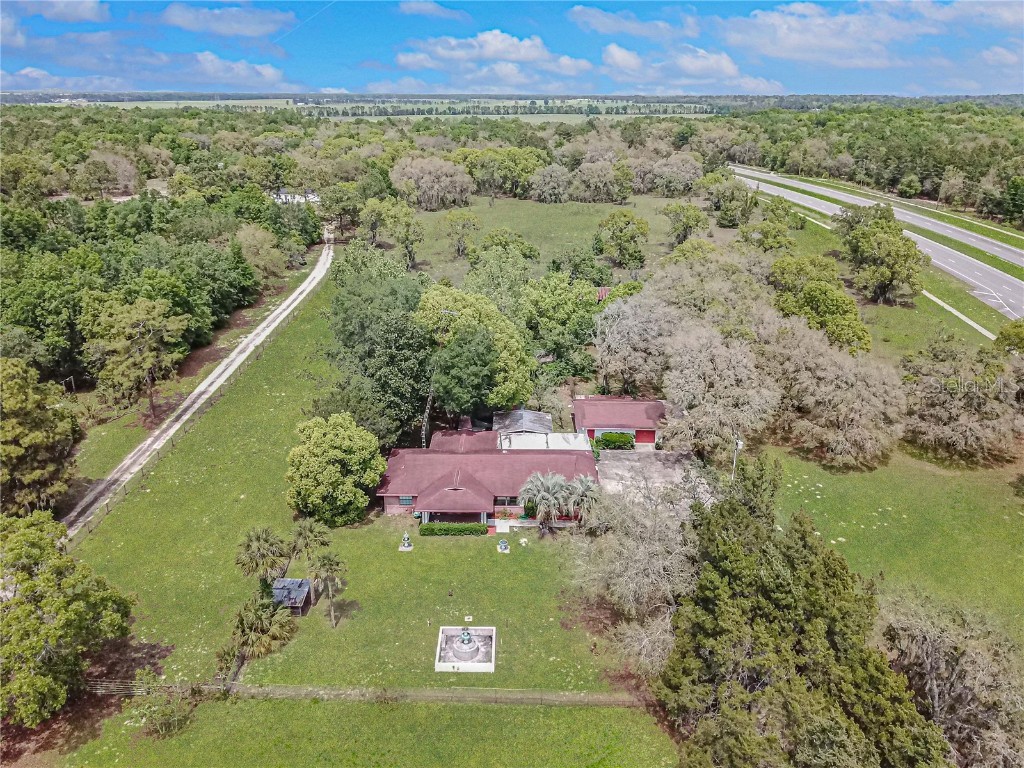 8225 E Highway 25 Belleview FL 34420 OM662164 image1