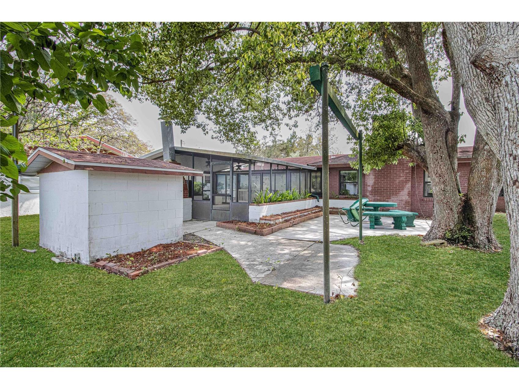 8225 E Highway 25 Belleview FL 34420 OM726523 image40
