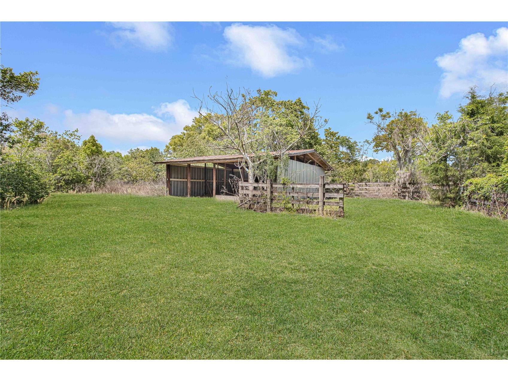 8225 E Highway 25 Belleview FL 34420 OM726523 image44