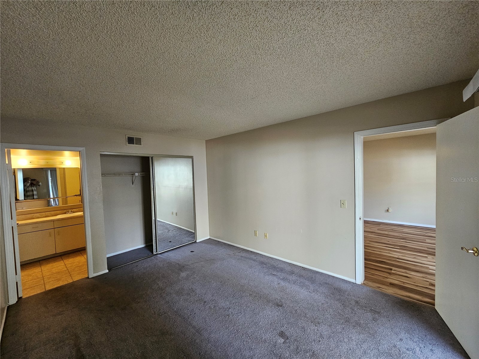 8225 Fairways Circle #F102 Ocala FL 34472 OM717927 image13