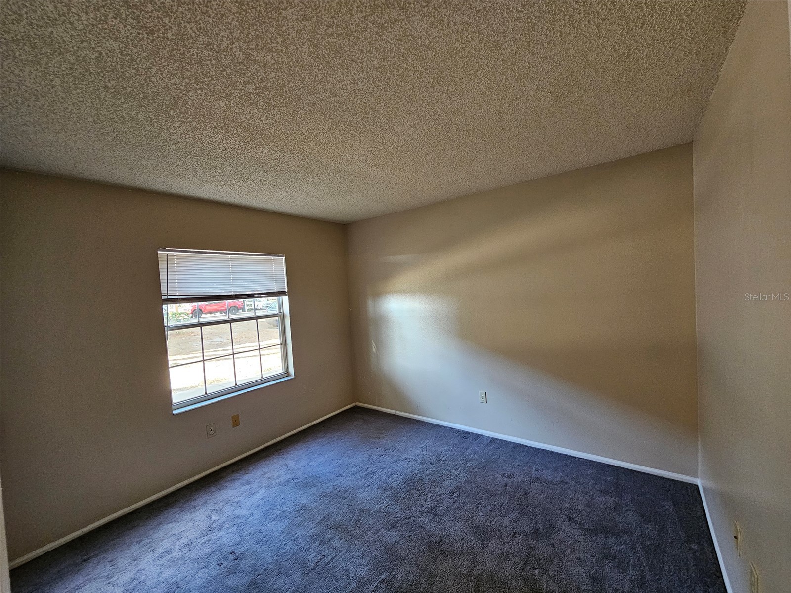 8225 Fairways Circle #F102 Ocala FL 34472 OM717927 image4