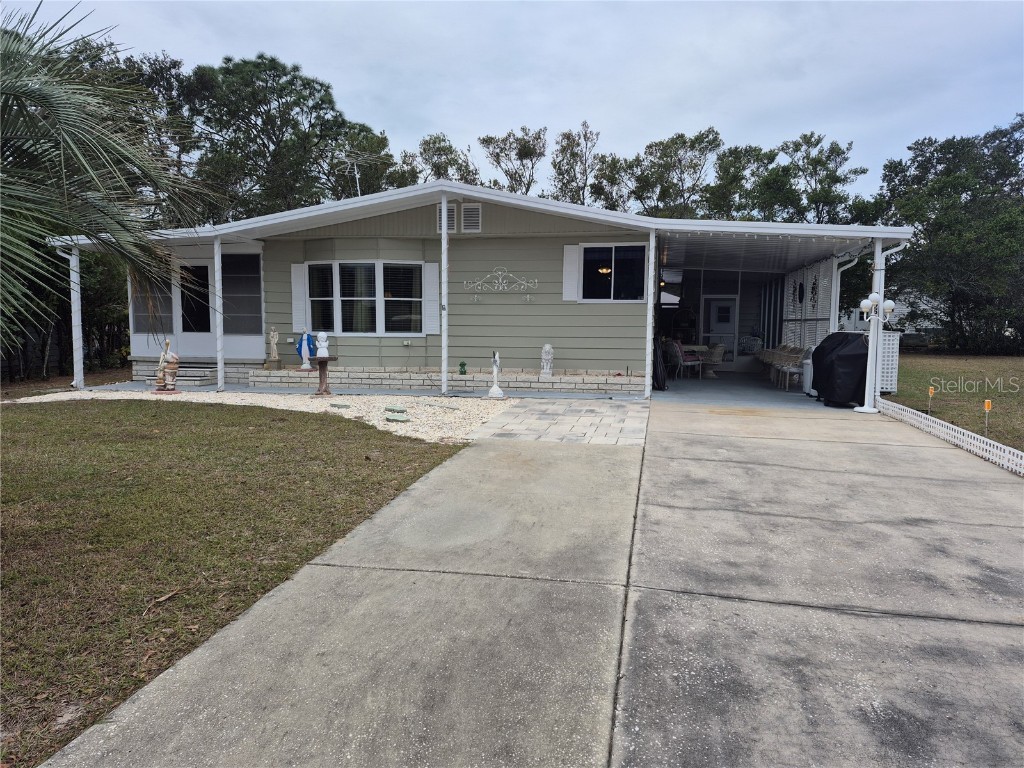 8225 Modena Avenue Brooksville FL 34613 W7871526 image1