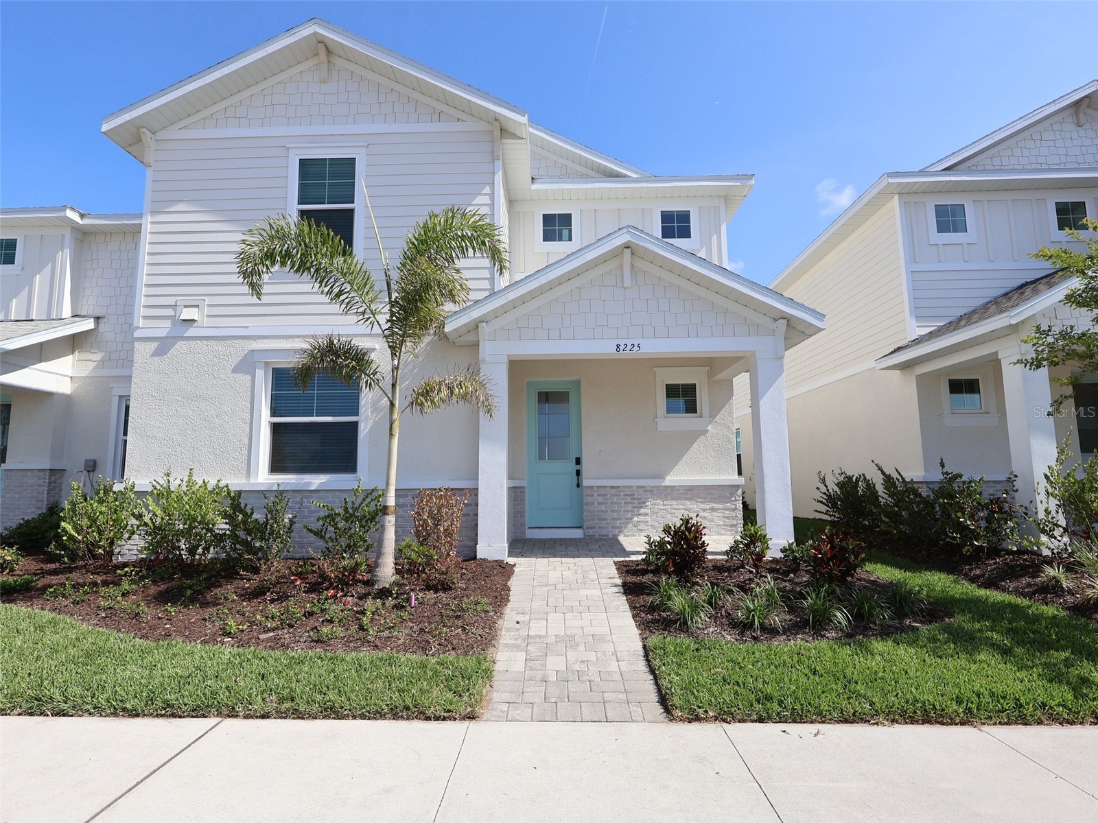 8225 Seaflower Parkway Bradenton FL 34210 R4911218 image1