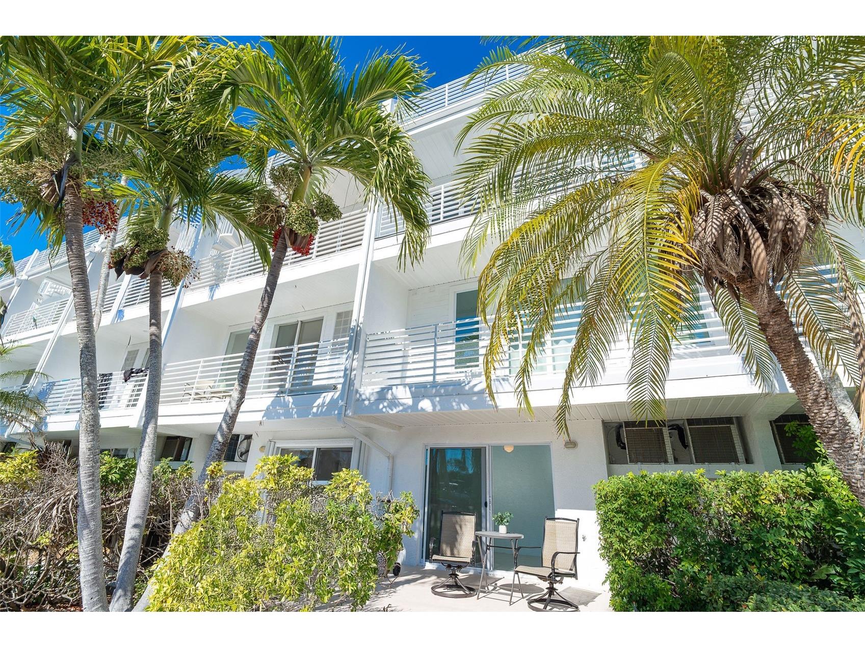 8226 Harborside Circle Englewood FL 34224 - LEMON BAY D6145218 image2