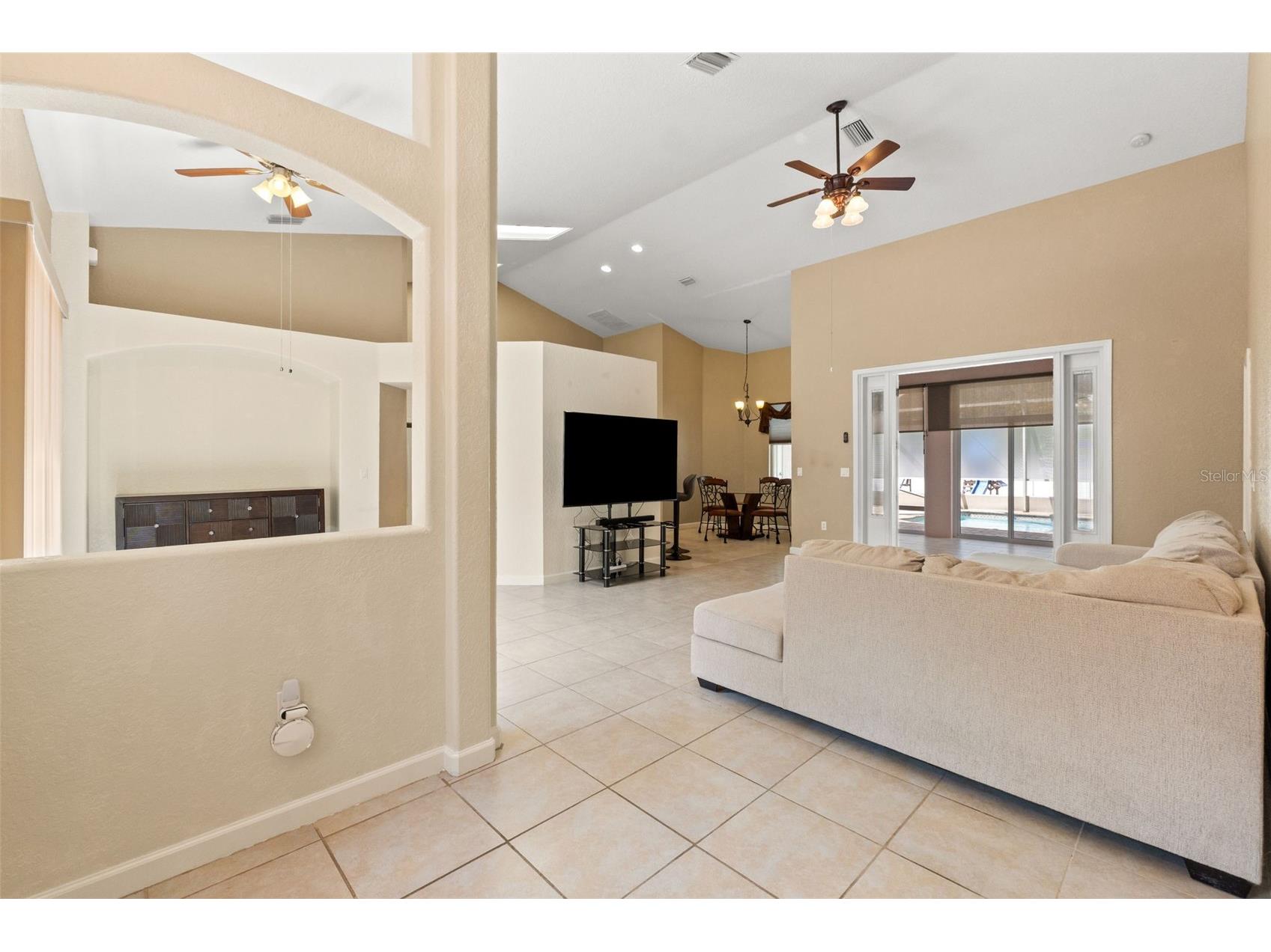 8227 Galgano Lane Spring Hill FL 34606 W7884529 image3
