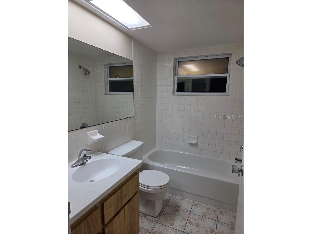 8227 Saybrook Drive Port Richey FL 34668 TB8452581 image11