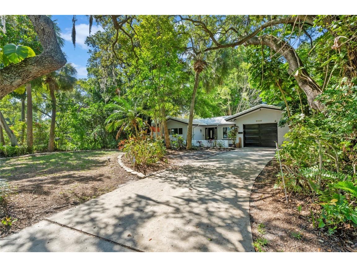 8228 26th Avenue N Saint Petersburg FL 33710 U8242274 image1