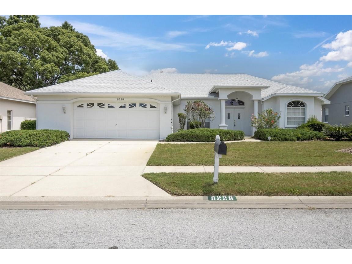 8228 Coral Creek Loop Hudson FL 34667 W7875888 image1