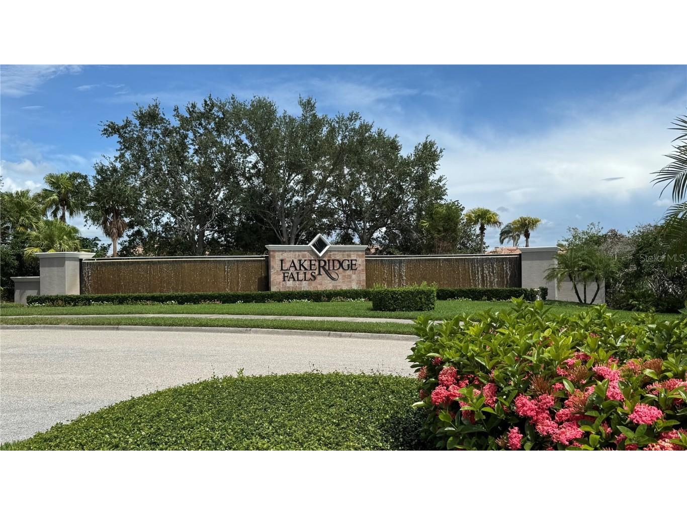 8228 Simpson Falls Court Sarasota FL 34243 A4658021 image18