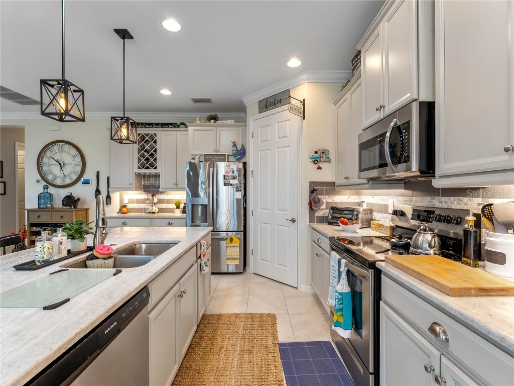 8228 Walbert Street Port Charlotte FL 33981 A4669309 image28