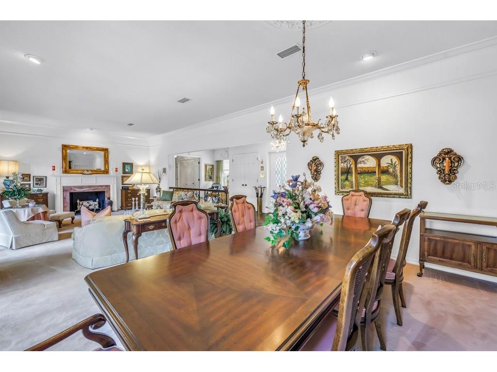 8229 22nd Avenue N Saint Petersburg FL 33710 TB8414239 image14