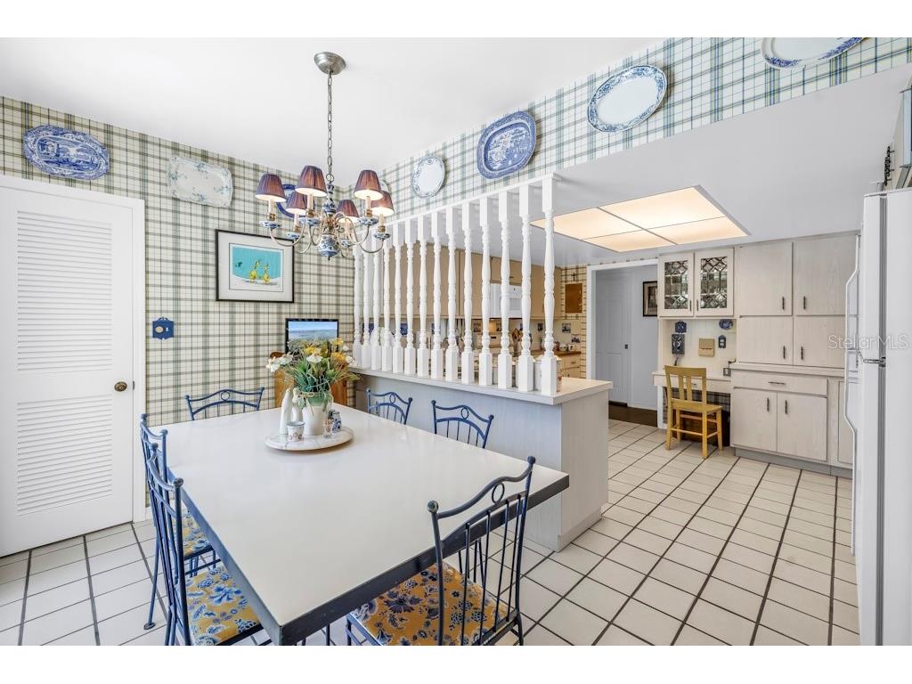 8229 22nd Avenue N Saint Petersburg FL 33710 TB8414239 image19