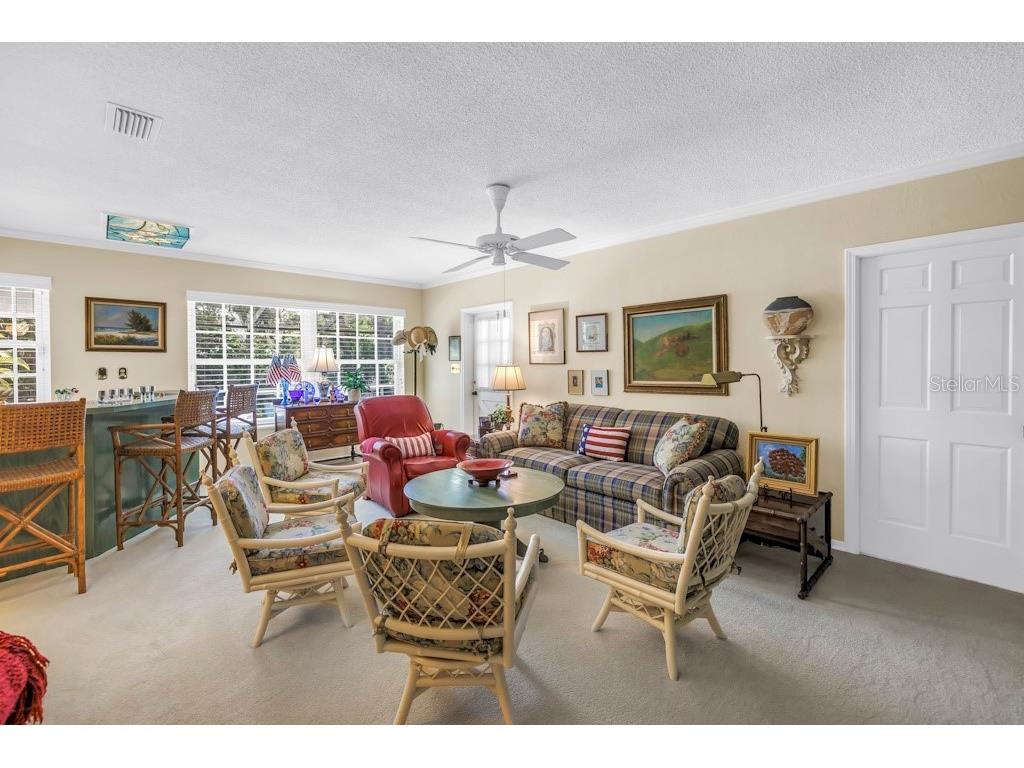 8229 22nd Avenue N Saint Petersburg FL 33710 TB8414239 image21