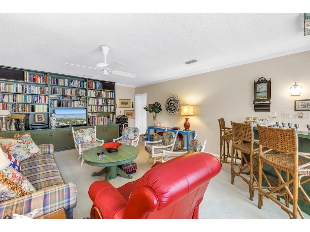 8229 22nd Avenue N Saint Petersburg FL 33710 TB8414239 image23