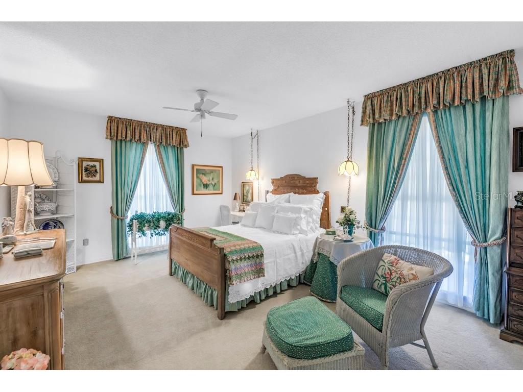 8229 22nd Avenue N Saint Petersburg FL 33710 TB8414239 image30