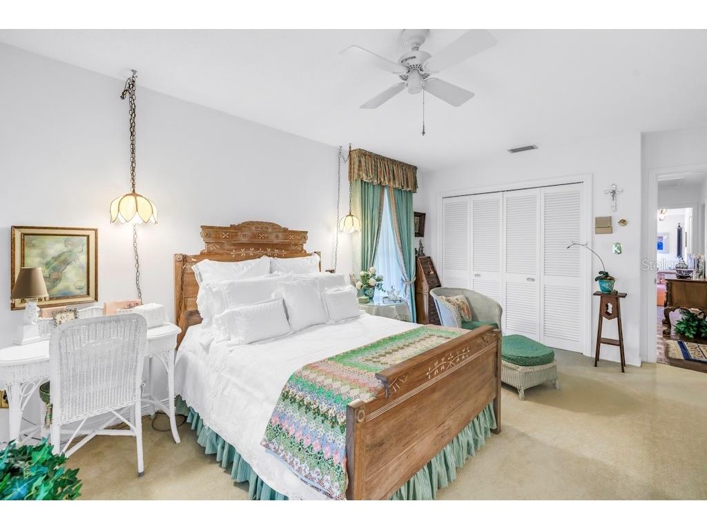 8229 22nd Avenue N Saint Petersburg FL 33710 TB8414239 image31