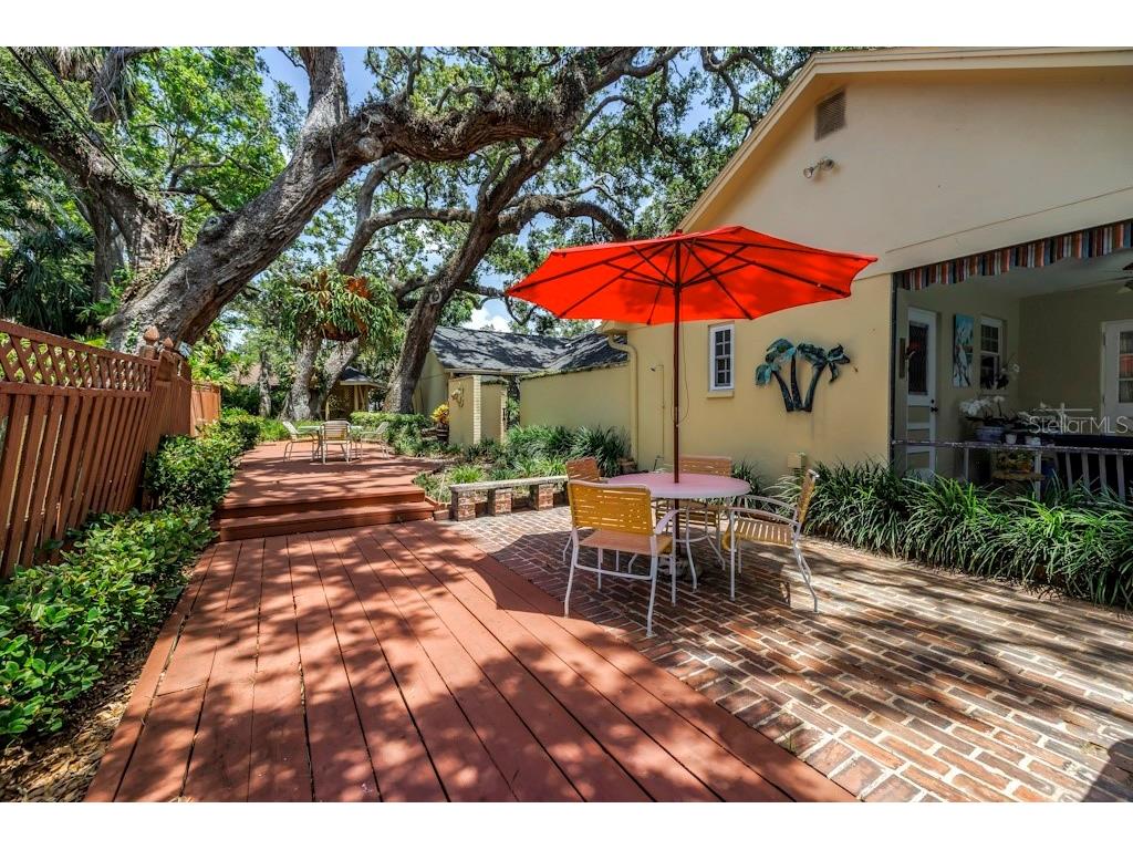 8229 22nd Avenue N Saint Petersburg FL 33710 TB8414239 image45