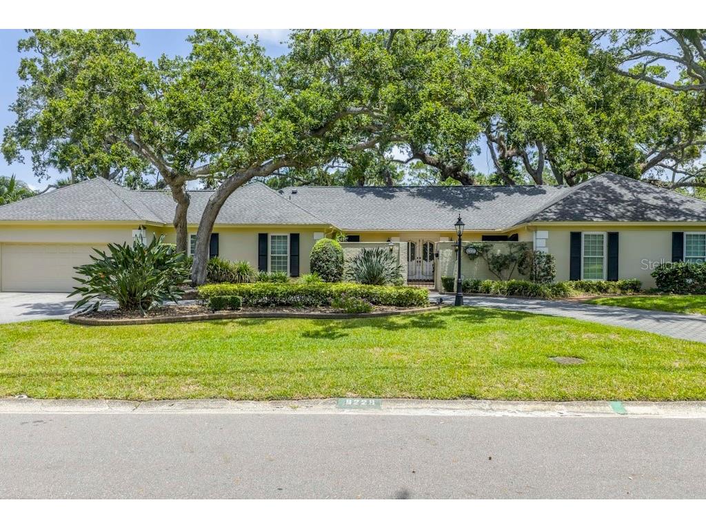 8229 22nd Avenue N Saint Petersburg FL 33710 TB8414239 image8