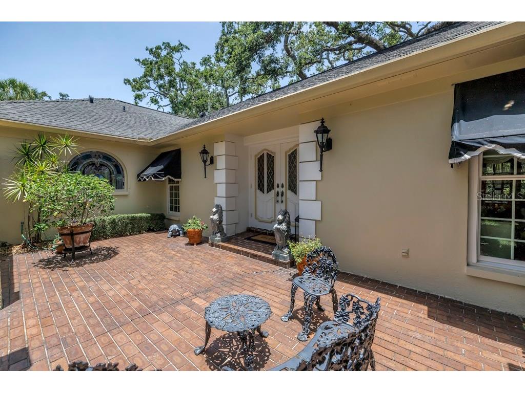 8229 22nd Avenue N Saint Petersburg FL 33710 TB8414239 image9