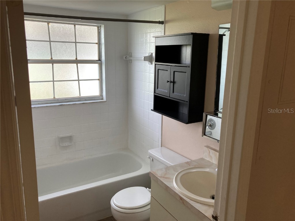 8229 Fairways Circle #F104 Ocala FL 34472 GC534788 image8