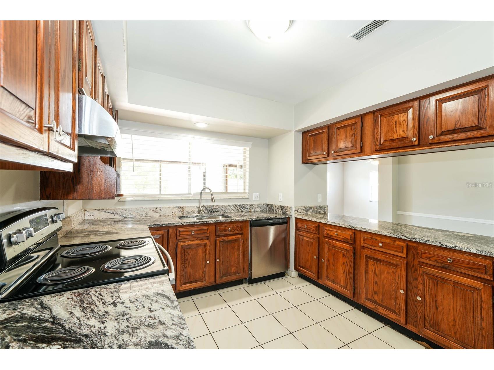 8229 Malvern Circle Tampa FL 33634 O6408462 image8
