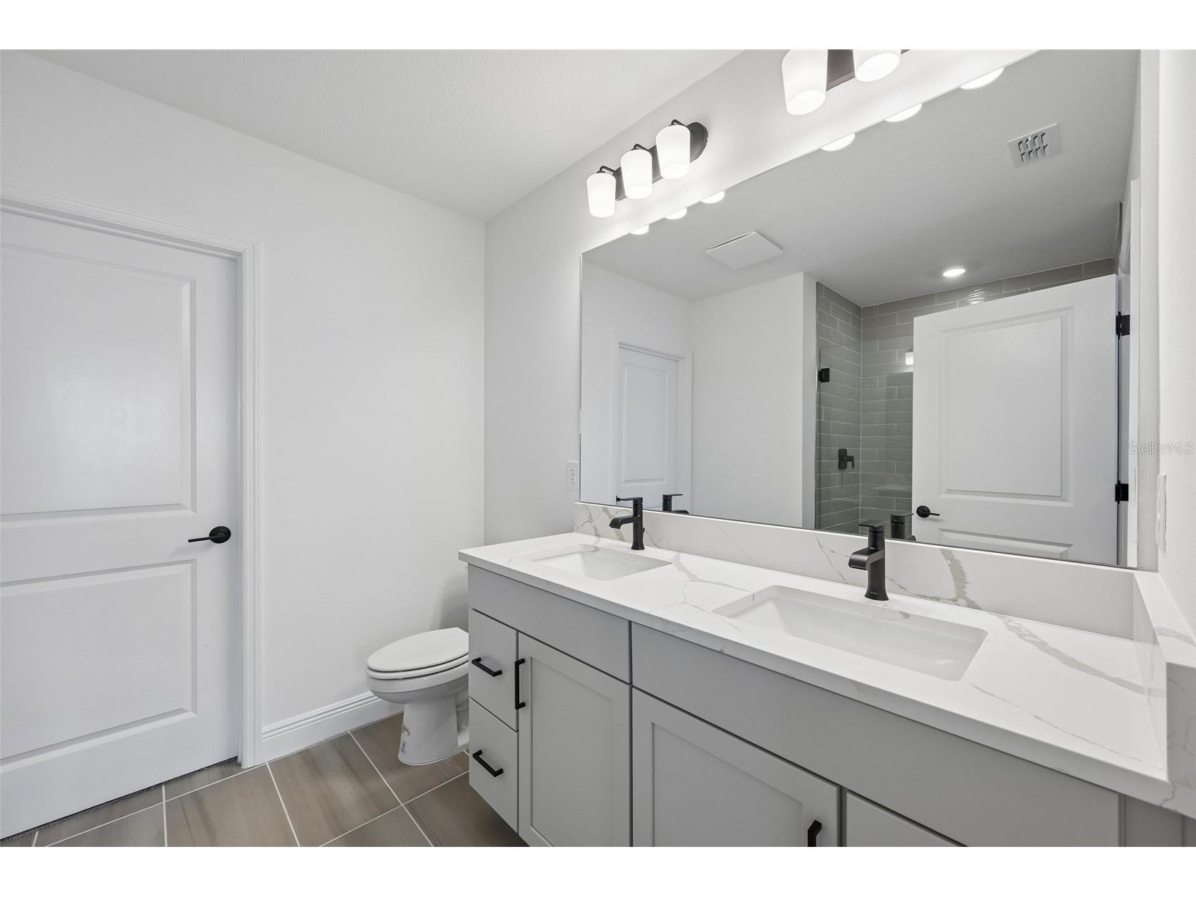 8229 Seaflower Parkway Bradenton FL 34210 R4910388 image15
